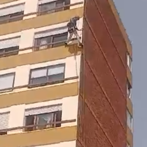 EDIFICIO 18 DE JULIO - ROCHA